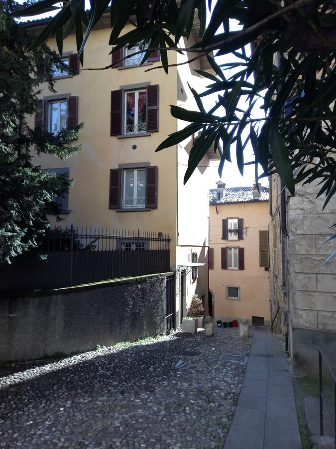 Hotel A Due Passi Bergamo Esterno foto